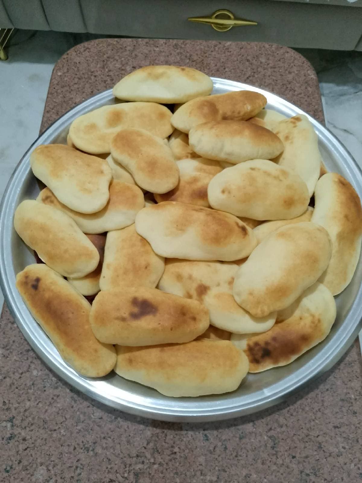 كوماج بيتي — صورة 2