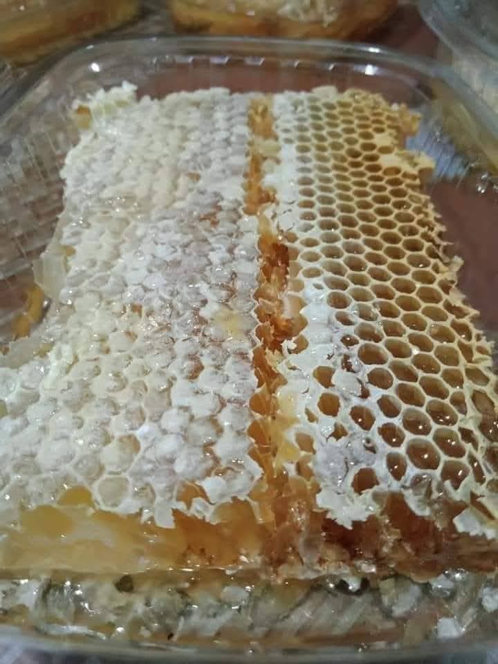 شمع عسل نقي